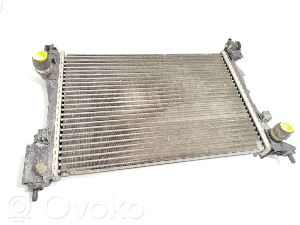 Fiat Fiorino Radiador del refrigerante 
