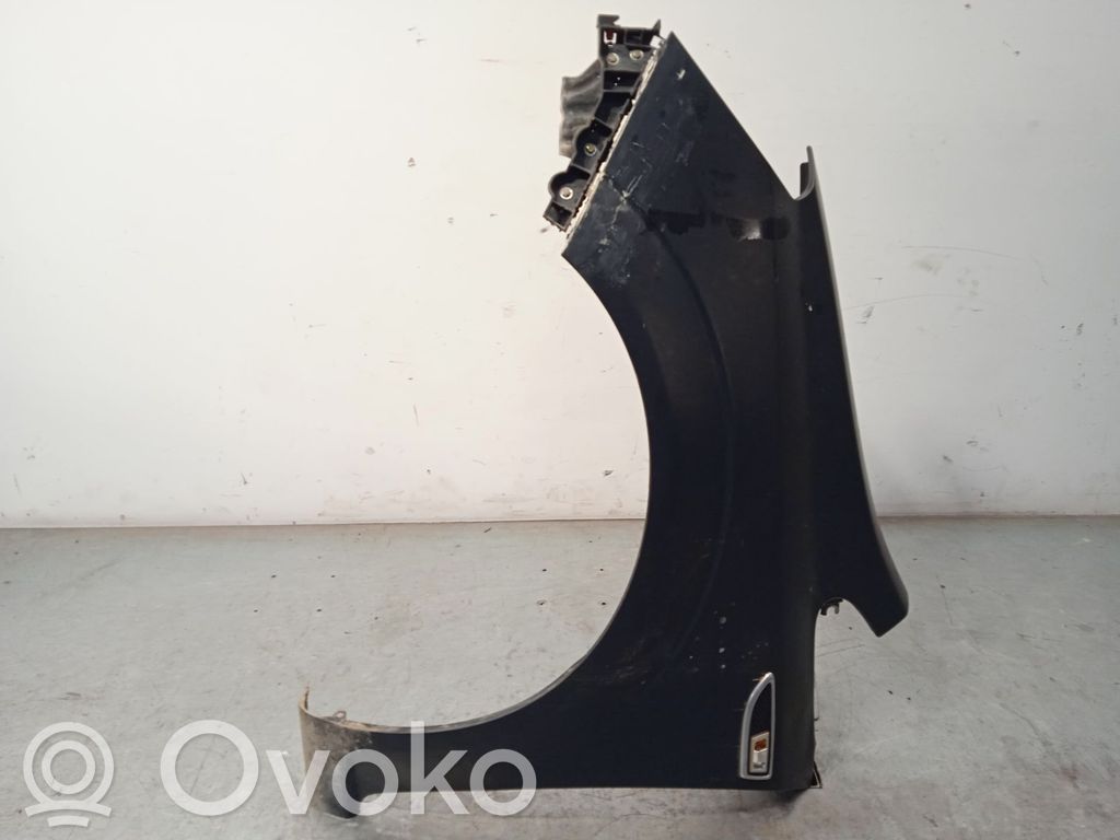 Opel Zafira B Lokasuoja 