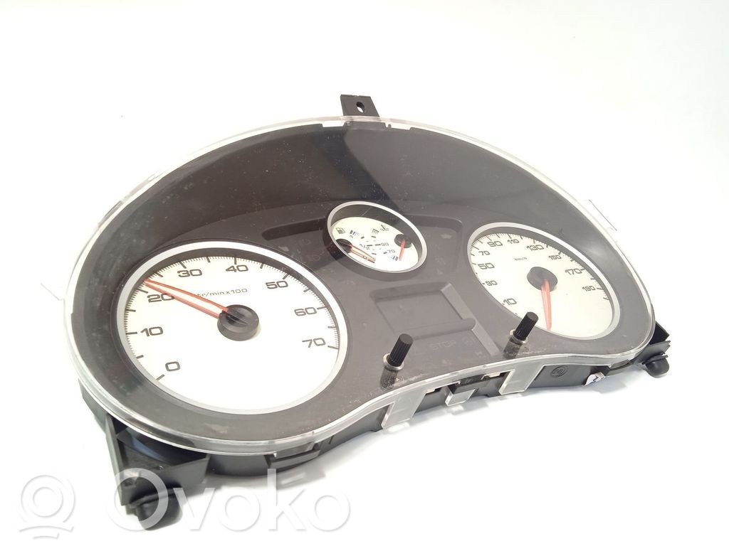 Peugeot Expert Speedometer (instrument cluster) 