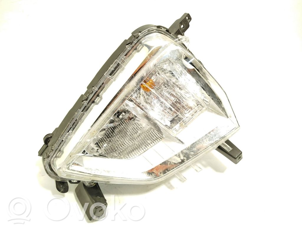 Headlight/headlamp   8301D066