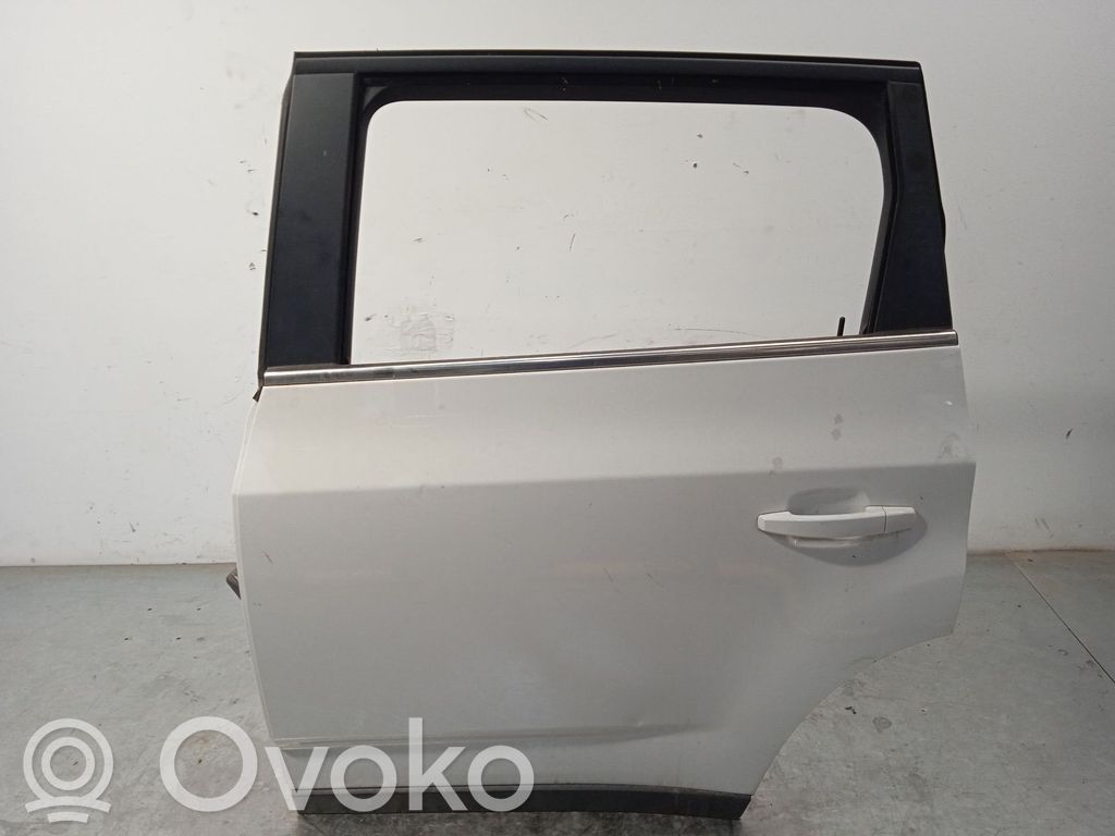 Chevrolet Orlando Puerta trasera 