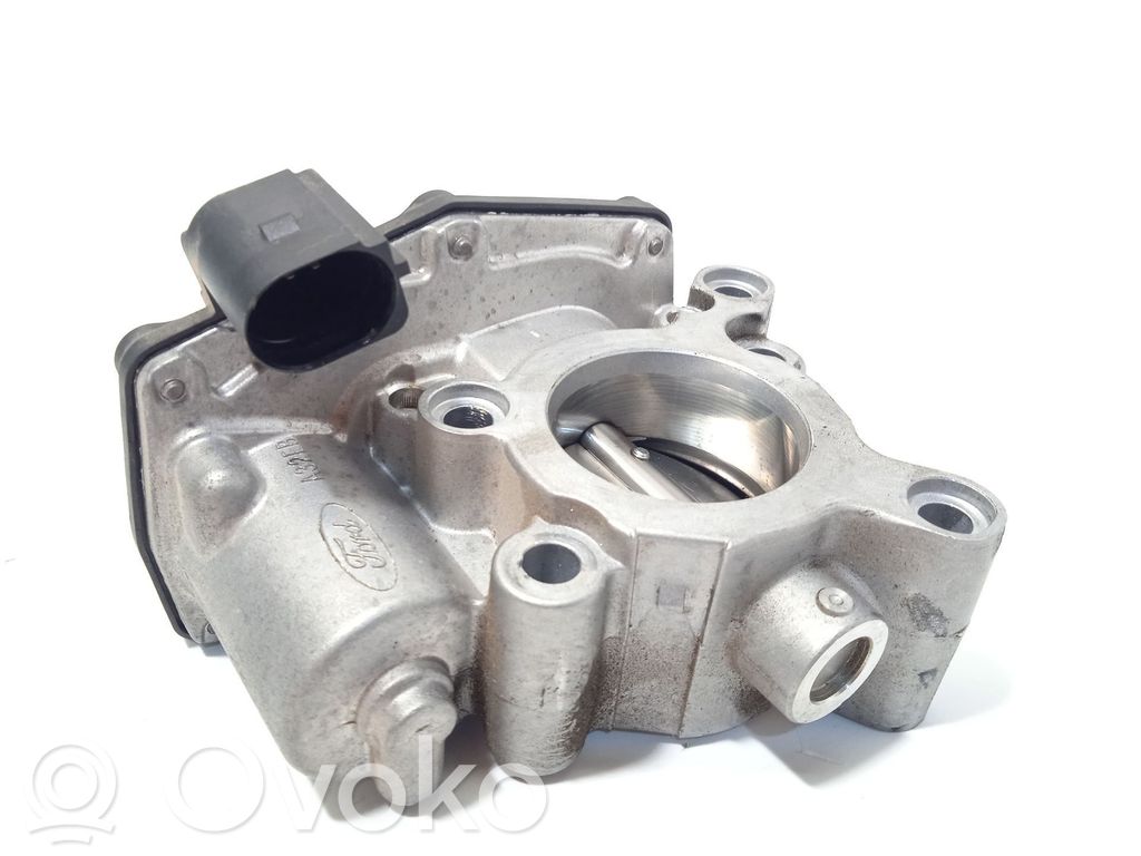 Ford Focus Throttle body valve 
