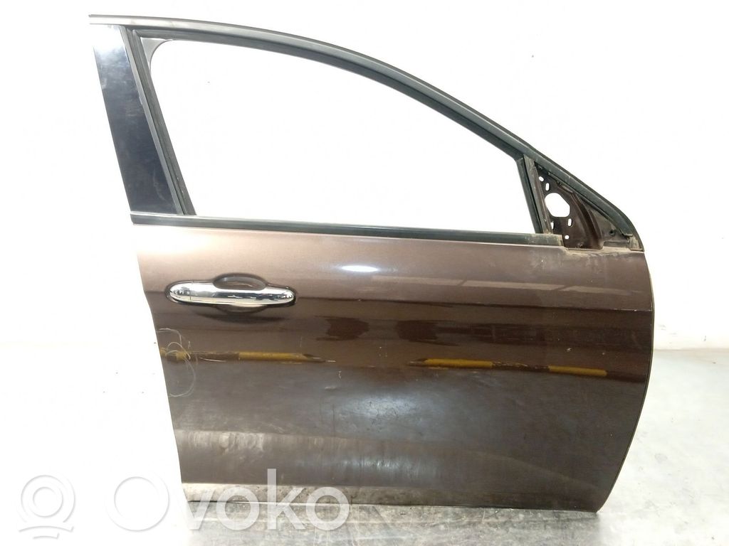 Puerta delantera   52204527