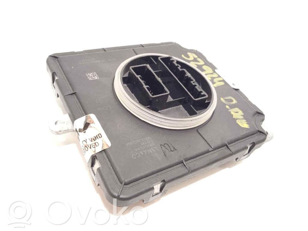 Lynk & co 01 LED ballast control module 
