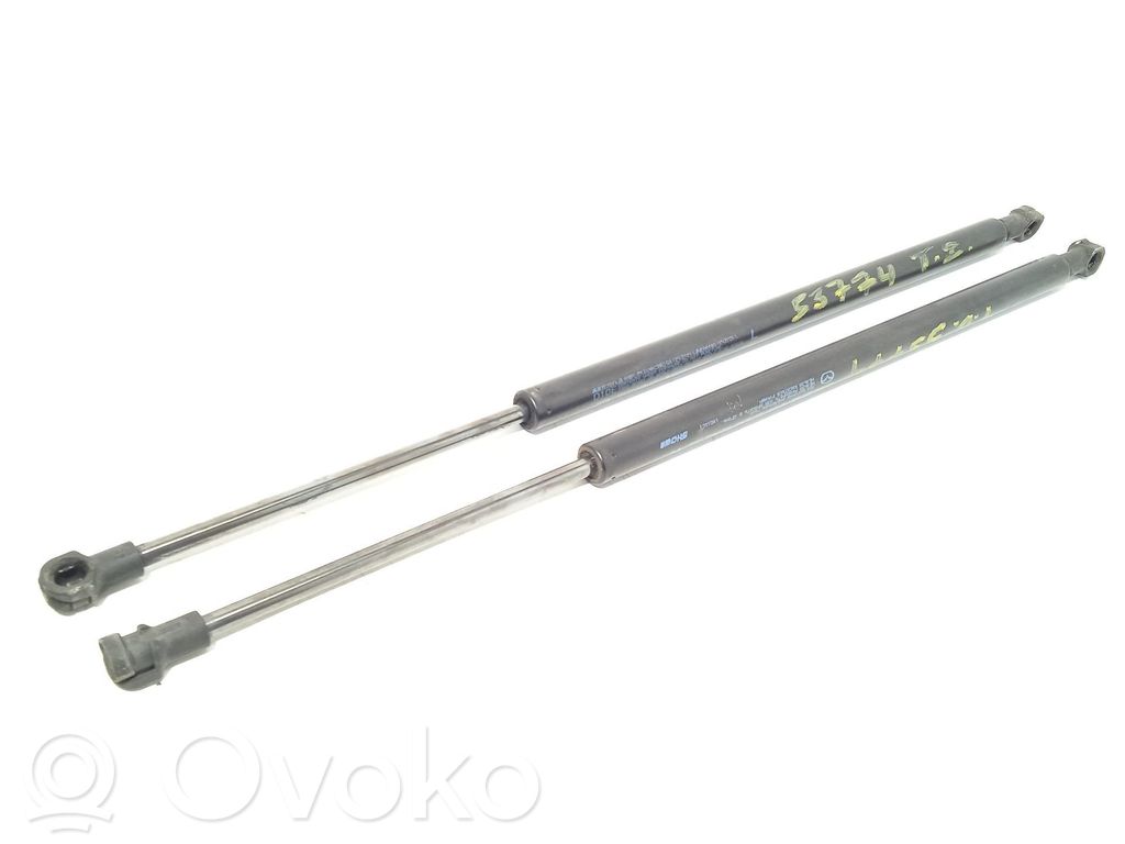 Mazda CX-3 Tailgate/trunk strut/damper 