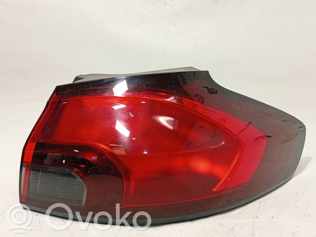 Opel Zafira B Lampa tylna 