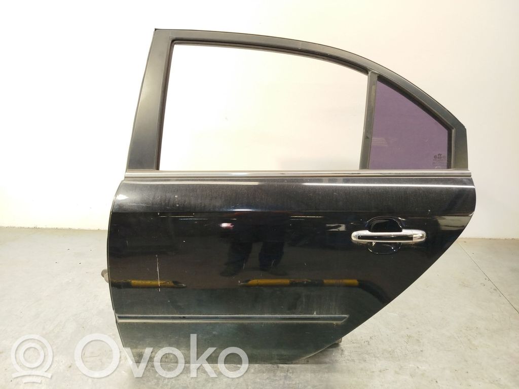 Puerta trasera   770033K010