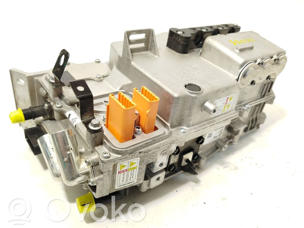 Lynk & co 01 Inversor/convertidor de voltaje 