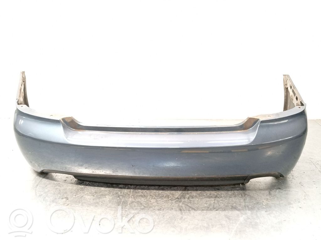 Subaru Legacy Parachoques 