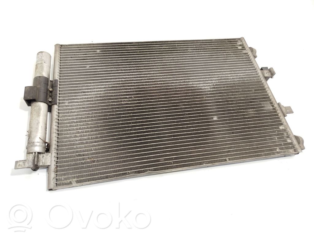Ford Focus Skraplacz / Chłodnica klimatyzacji 