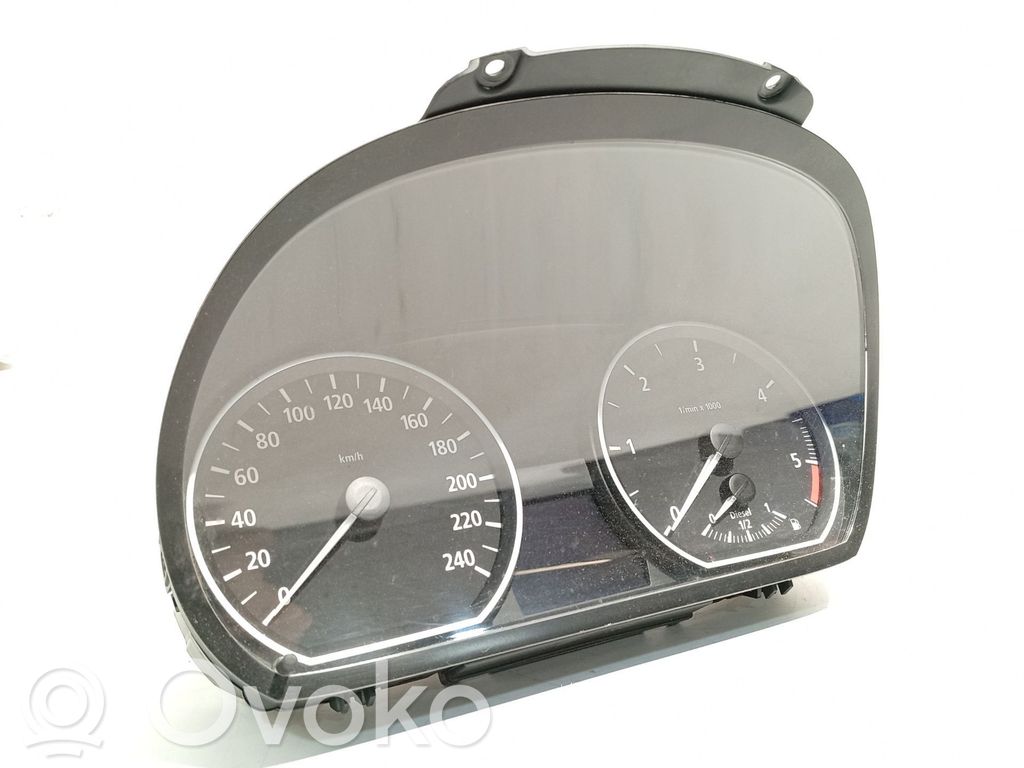 Speedometer (instrument cluster)   6947136,62109283801,102495213