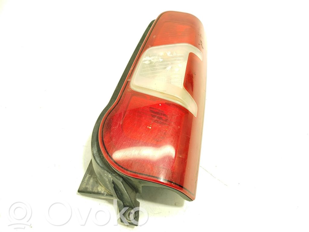 Citroen Berlingo Lampă spate în caroserie 