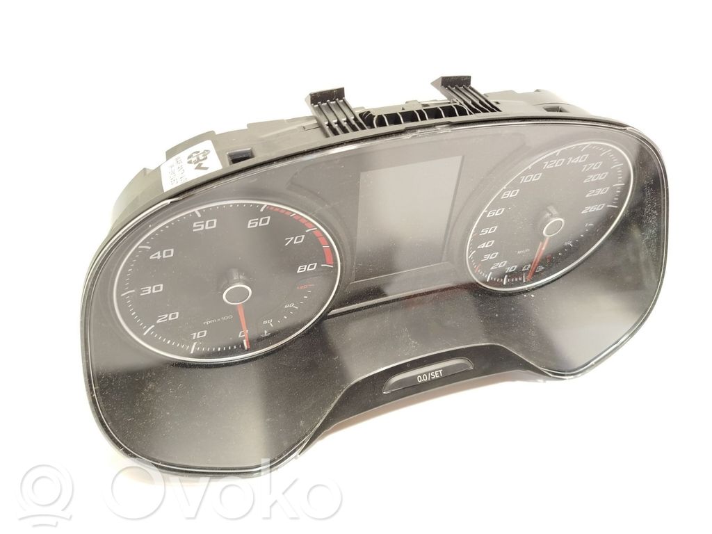 Seat Ateca Speedometer (instrument cluster) 