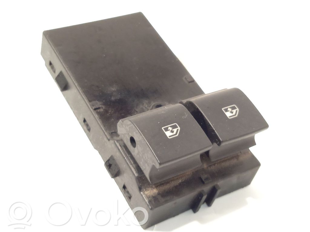 Electric window control switch   13305978