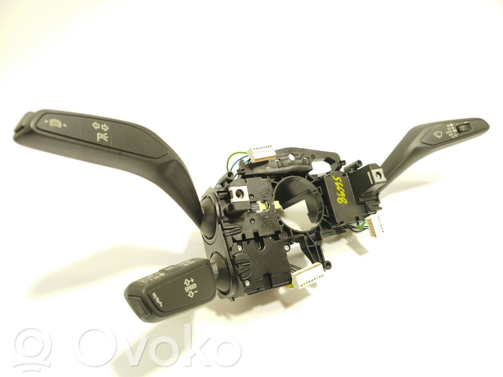 Audi Q3 F3 Commodo de clignotant 