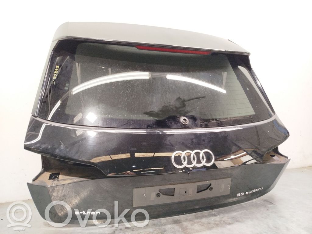 Audi e-tron Задняя крышка (багажника) 
