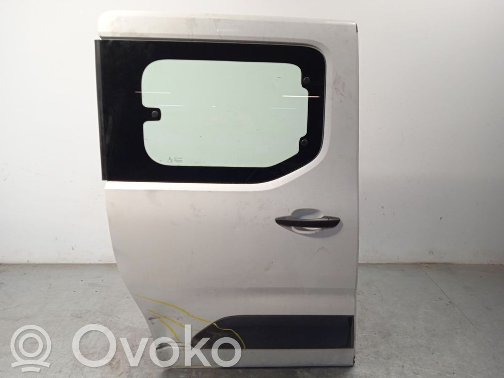 Opel Combo E Ritinėlių kreiptuvų/ vyrių komplektas 