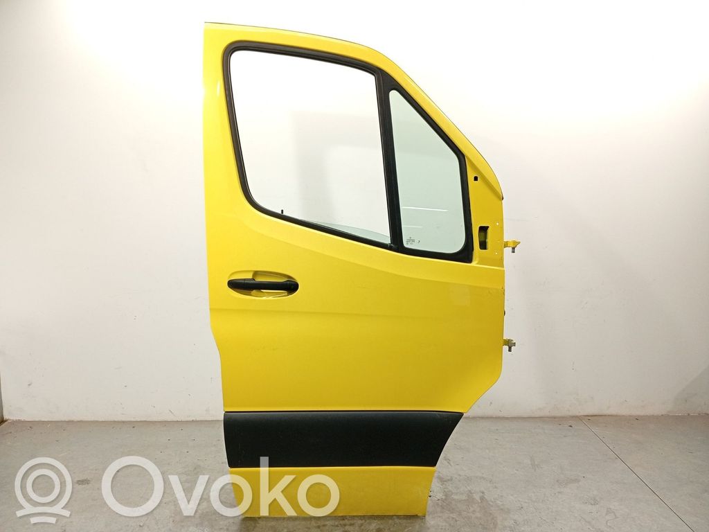 Mercedes-Benz Sprinter W907 W910 Drzwi przednie 
