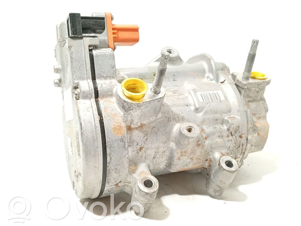Ford Kuga III Ilmastointilaitteen kompressorin pumppu (A/C) 
