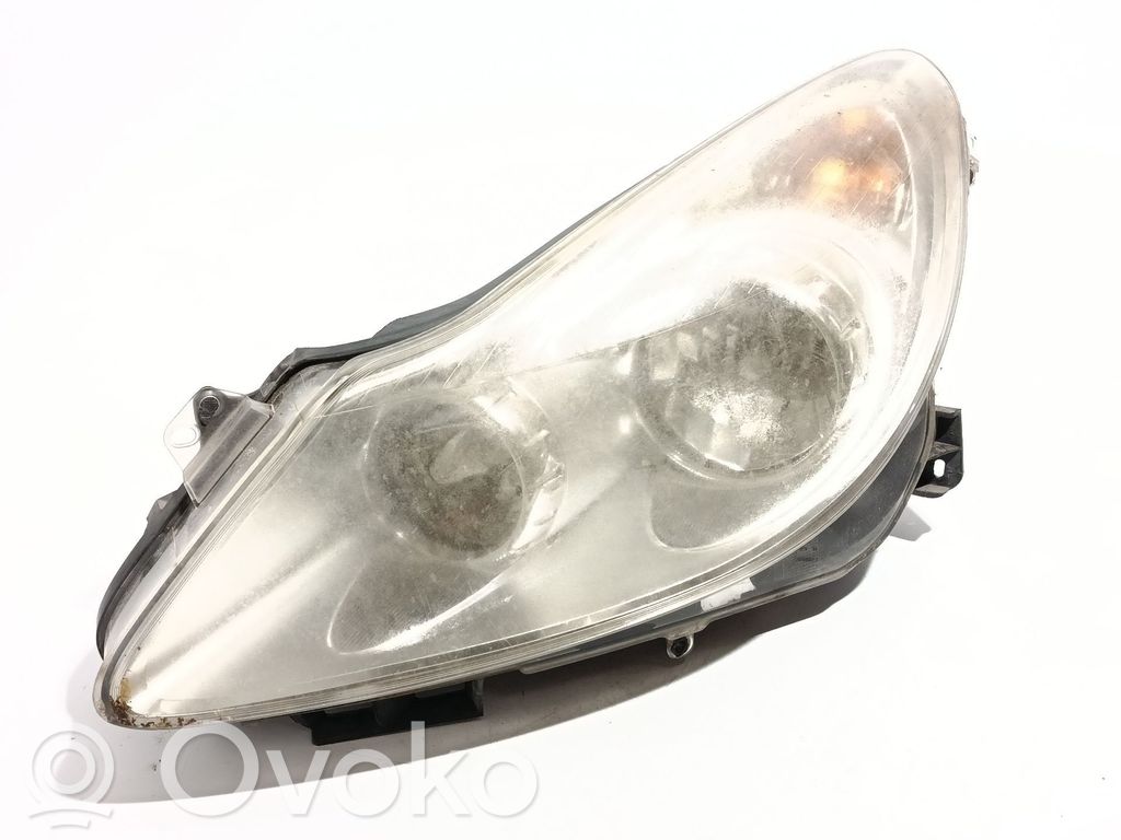 Opel Corsa D Priekšējais lukturis 