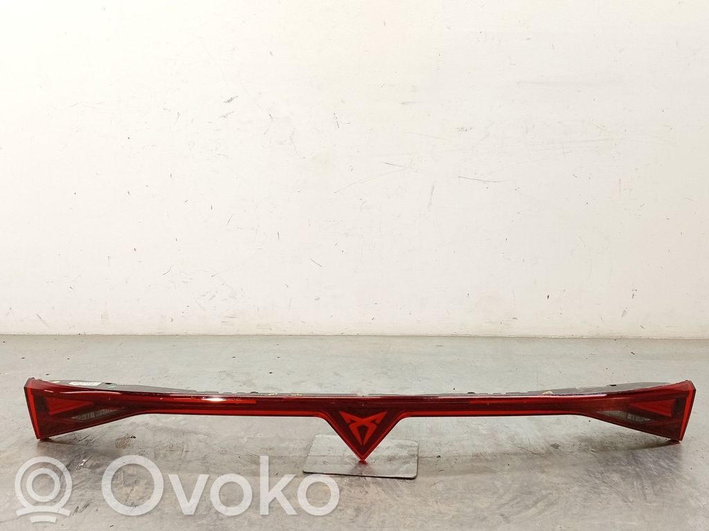 Cupra Leon Tailgate trim 