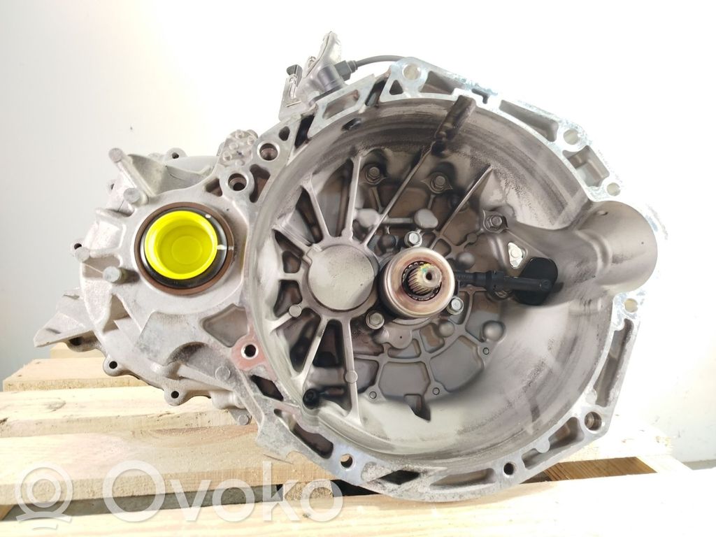 Manualna 5-biegowa skrzynia biegów   430C026140