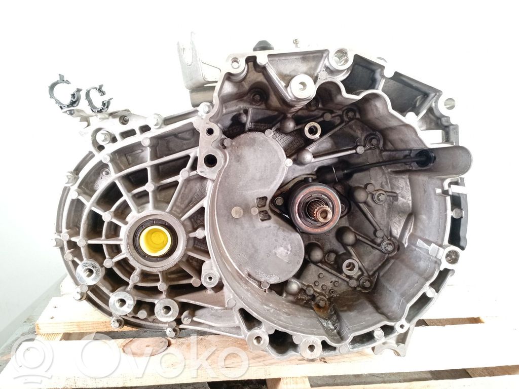 Jeep Compass Manualna 5-biegowa skrzynia biegów 