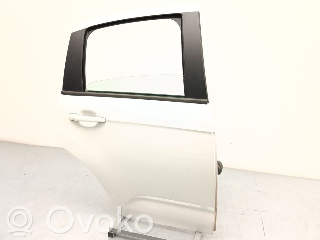 Galinės durys   9004CJ