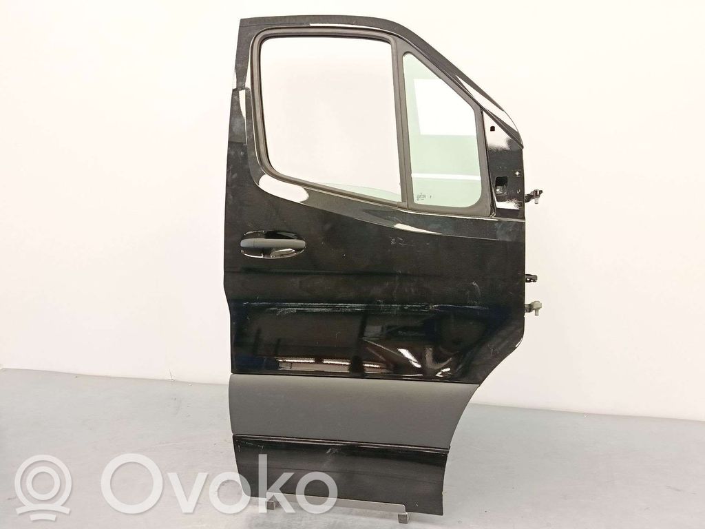 Mercedes-Benz Sprinter W907 W910 Puerta delantera