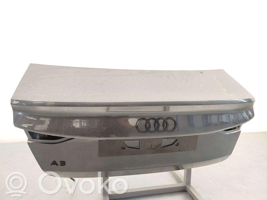 Audi A3 8Y Puerta del maletero/compartimento de carga