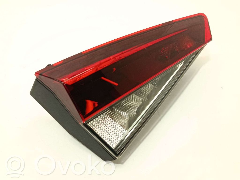 Skoda Fabia Mk4 (6VA) Żarówka do lampy przedniej