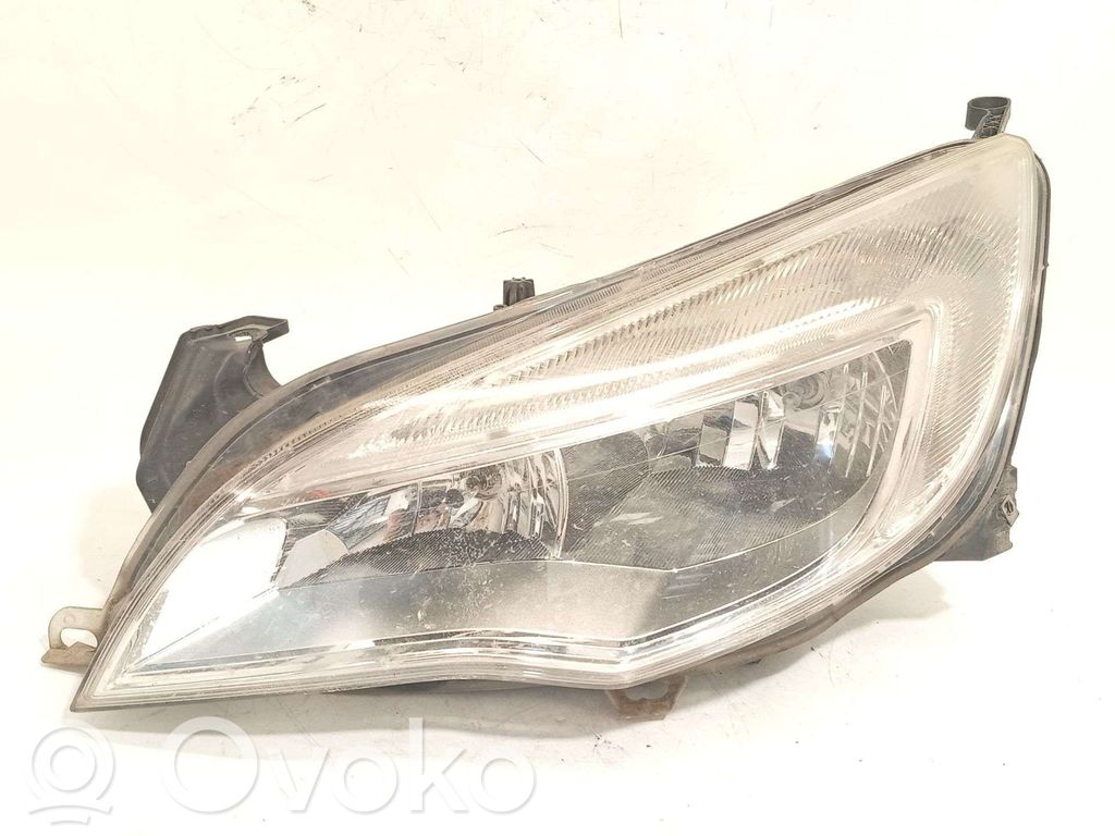 Opel Astra H Phare frontale 