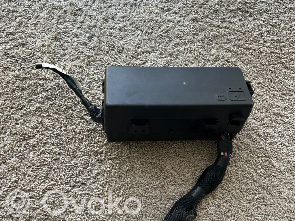 Chrysler 300 - 300C Fuse module 