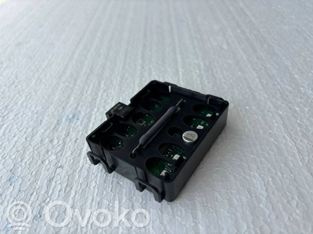 Mercedes-Benz E W211 Sensor de lluvia 