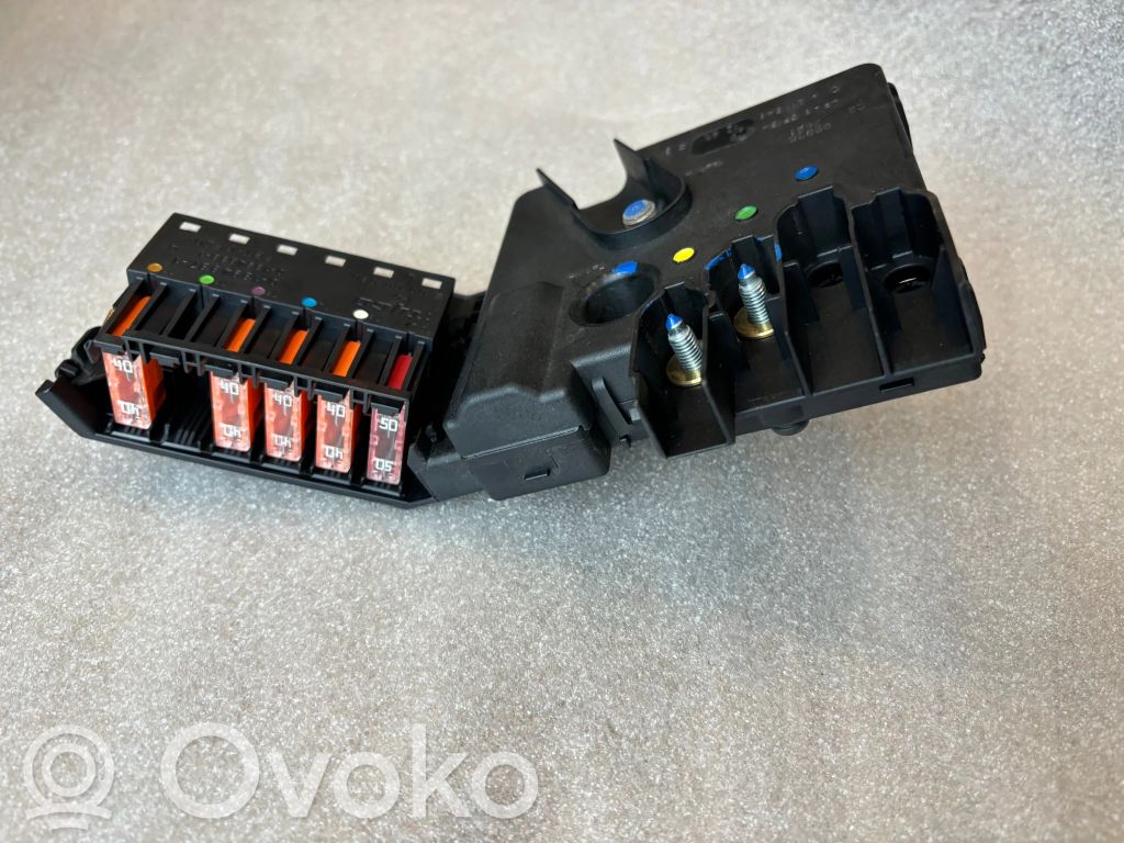 Mercedes-Benz E W211 Cableado positivo 