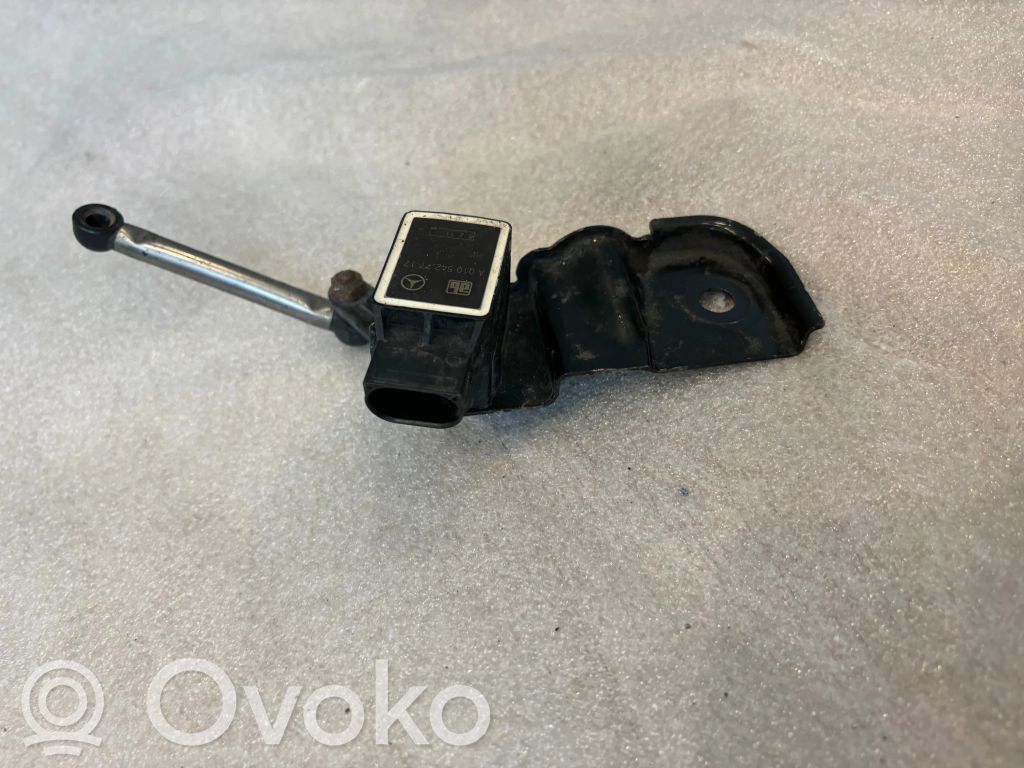 Mercedes-Benz R W251 Sensor de altura delantera de la suspensión neumática 