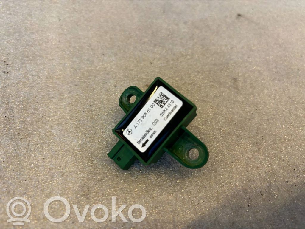 Mercedes-Benz C W204 Airbagsensor Crashsensor Drucksensor 