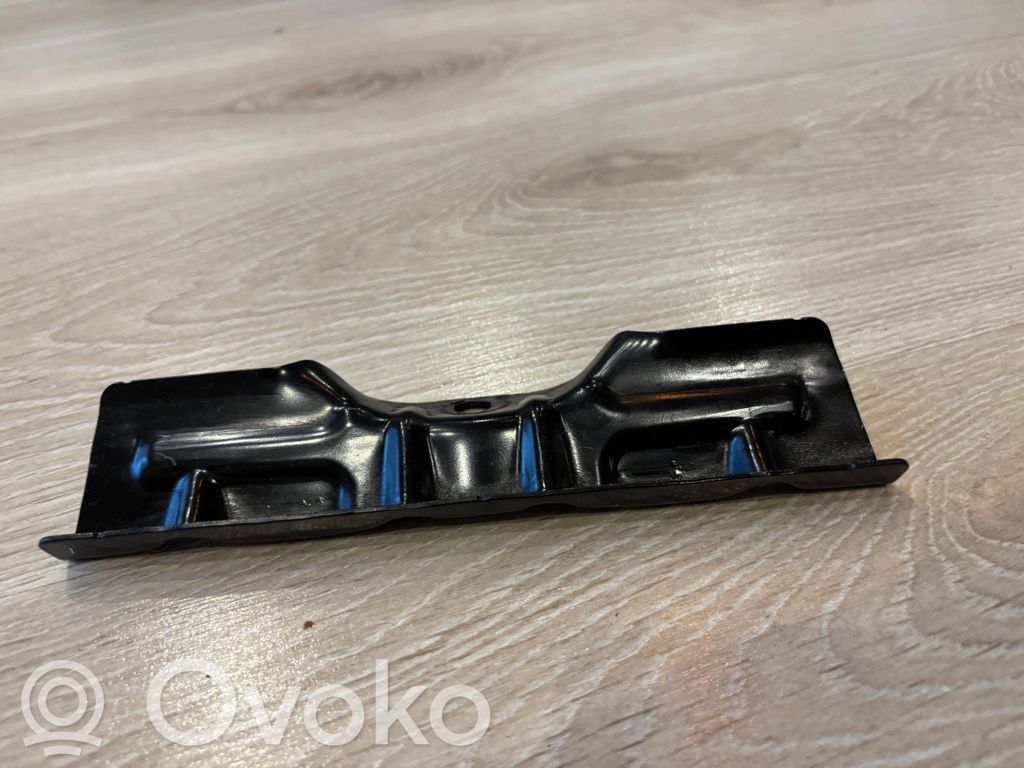 Mercedes-Benz E W212 Bridă fixare baterie 