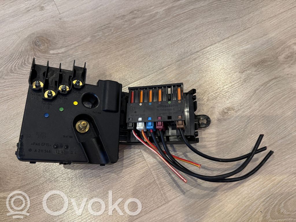Mercedes-Benz E W211 Fuse module 