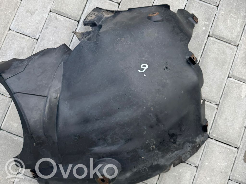 Mercedes-Benz C W203 Nadkole przednie 