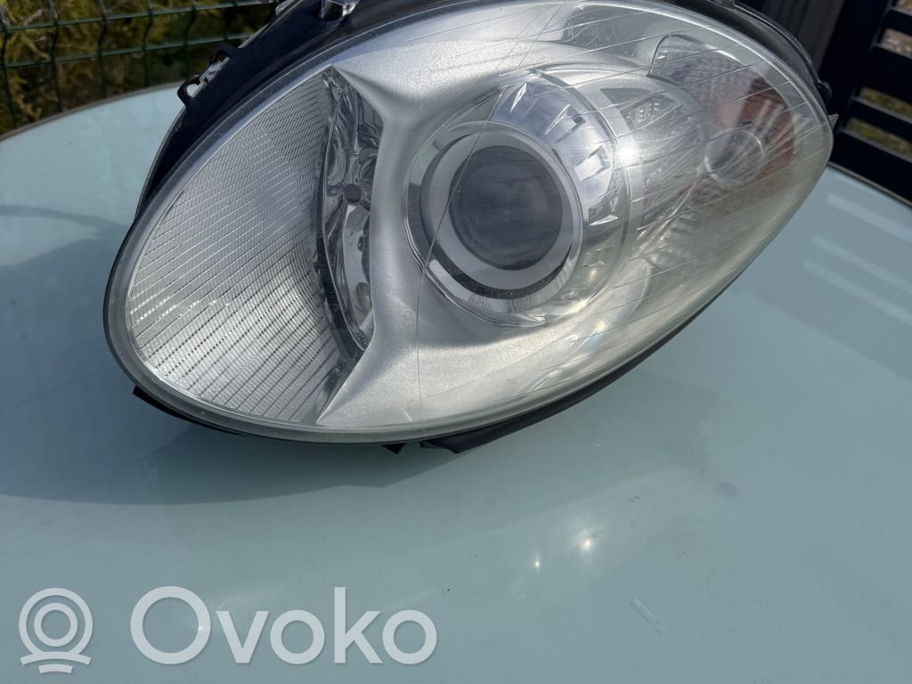 Lampa przednia   A2518201461,2518201461,A2518202261,2518202261