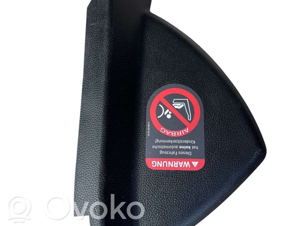 Mercedes-Benz C W204 Rivestimento estremità laterale del cruscotto 