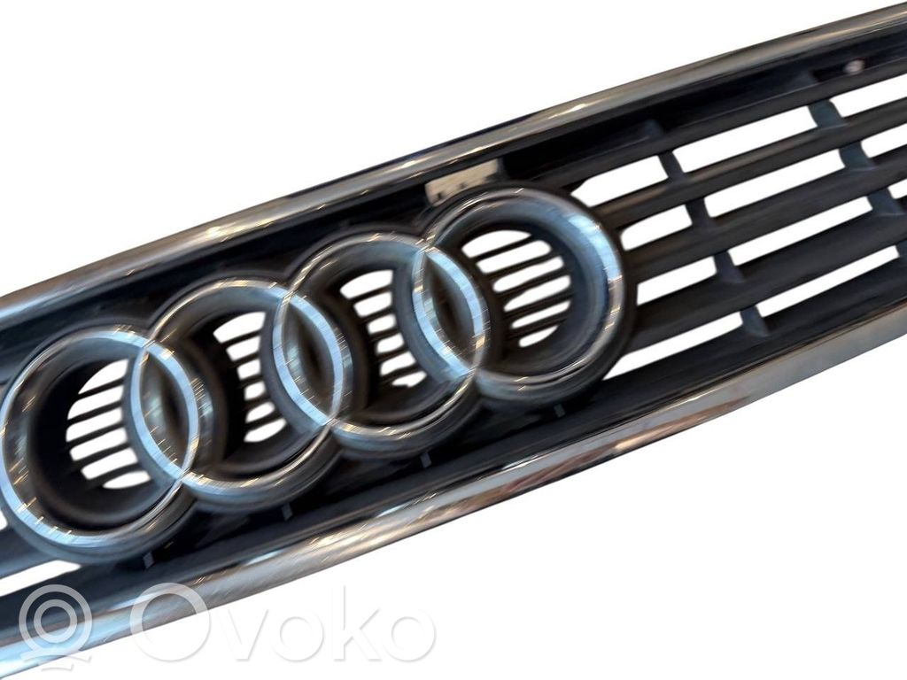 Audi A6 S6 C5 4B Front grill 