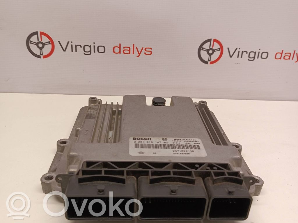 Renault Clio IV Engine control unit/module 