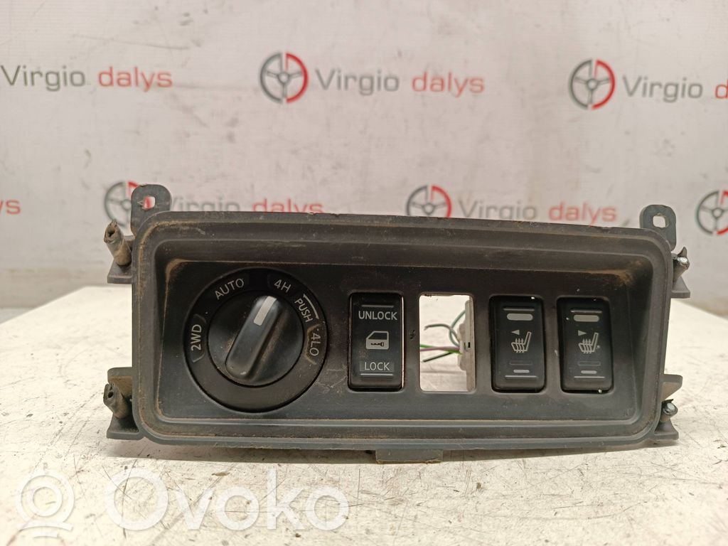 Nissan Navara D40 ESP (stability program) switch 