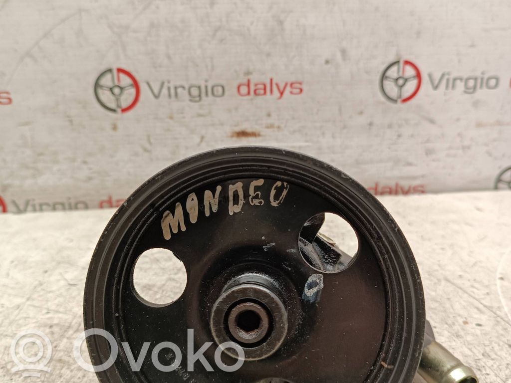 Ford Mondeo MK II Ohjaustehostimen pumppu 