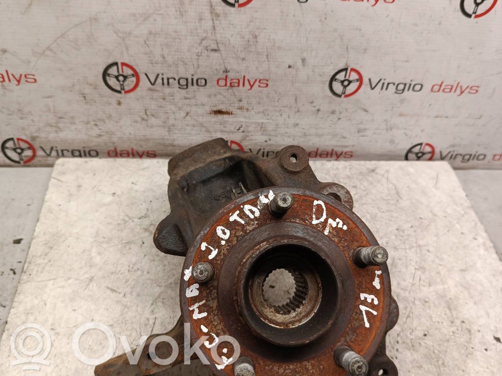 Cubo de rueda delantera   C1MCA43