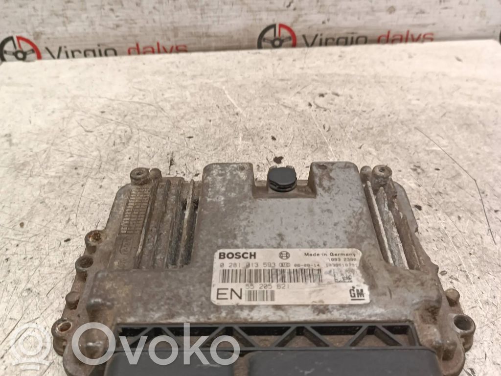 Opel Zafira B Engine control unit/module 