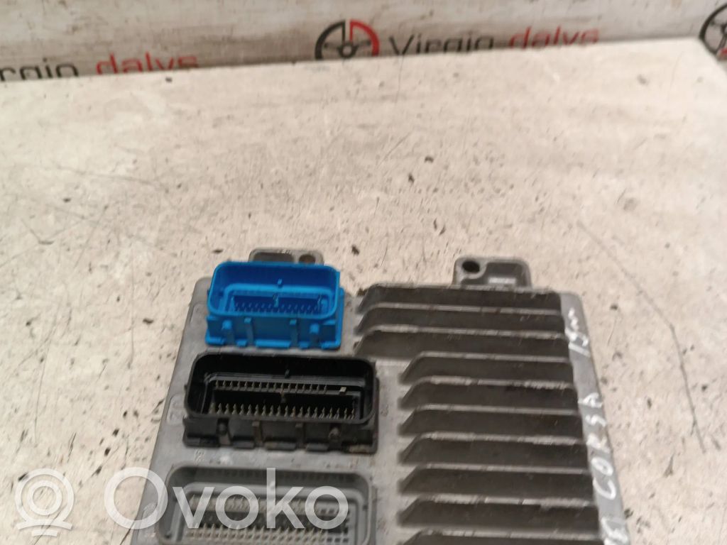 Opel Corsa E Engine control unit/module 
