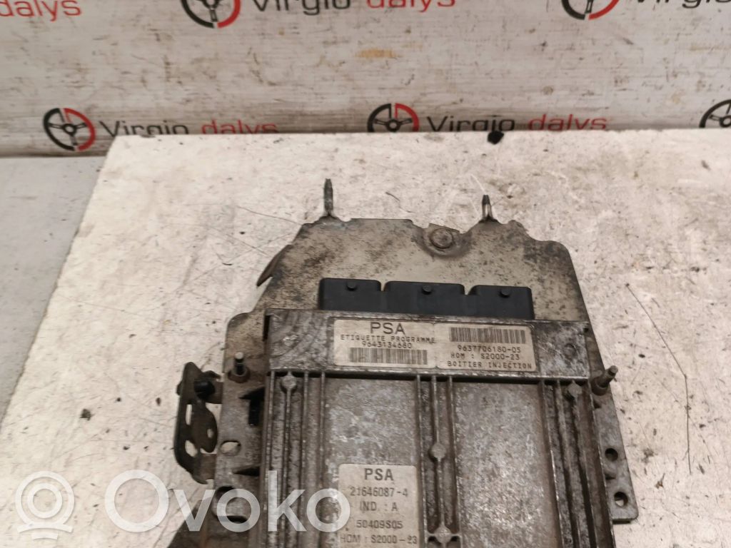 Peugeot 206 Engine control unit/module 